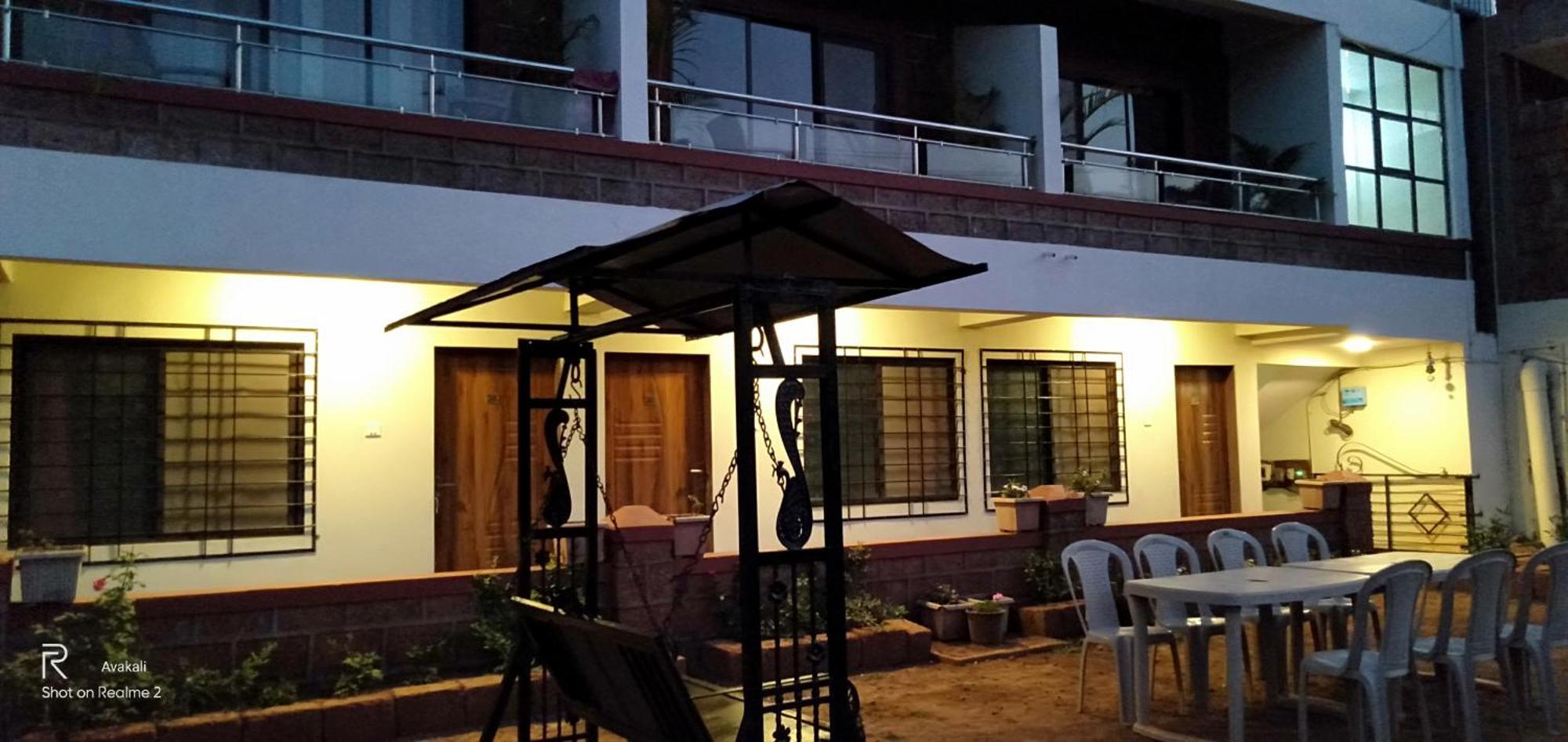 Stay Classy Mahābaleshwar Extérieur photo
